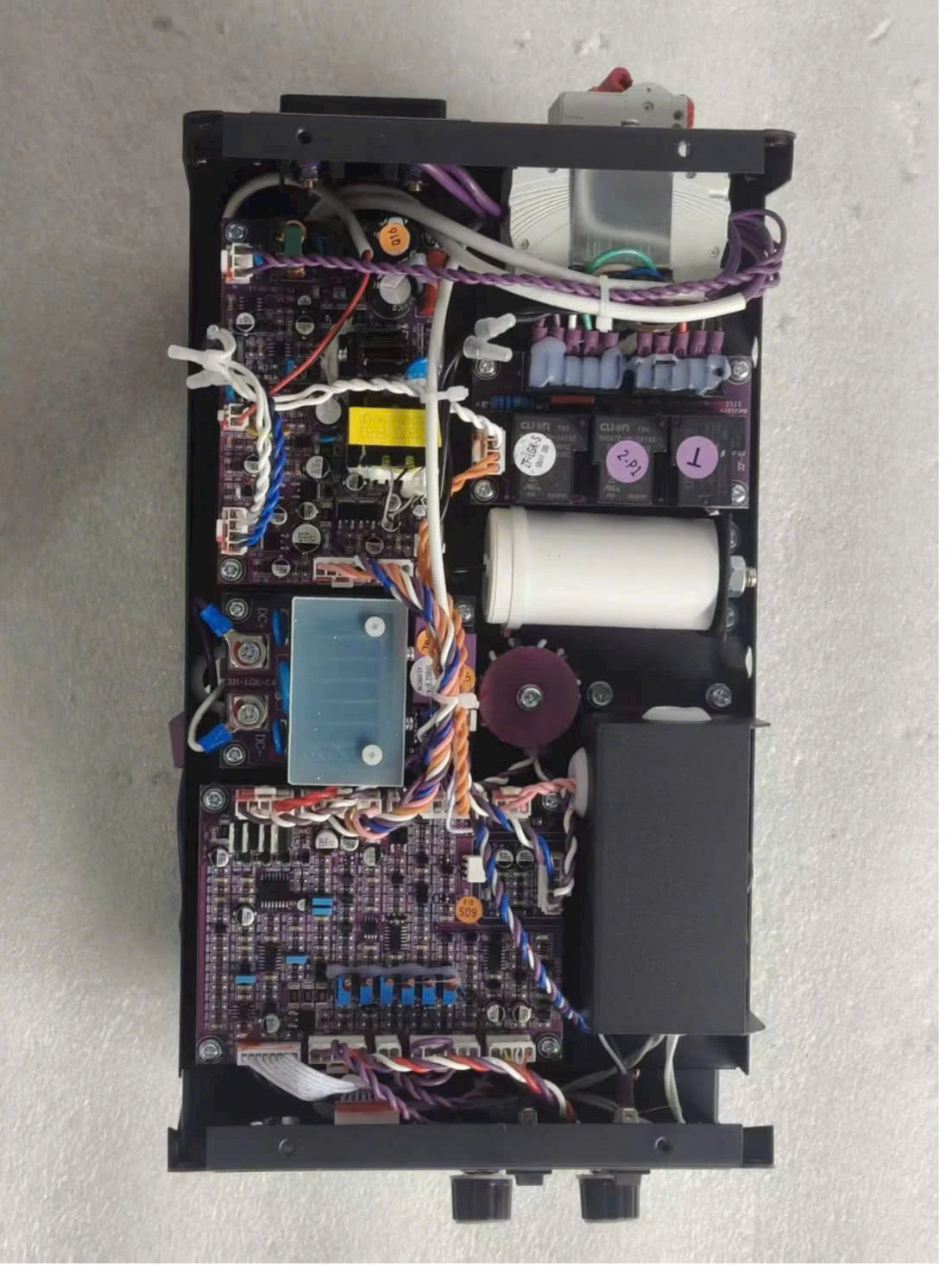 VNALPHA CUT-60S CẤU HÌNH 9 BO 4IGBT TÍCH HỢP MÁY NÉN KHÍ 1.1KW CẮT SẮT DÀY 15MM, HÀN QUE 2.5-4.0 LY, DẢI ĐIỆN RỘNG 180V-420V